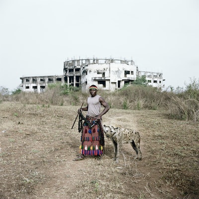 💎 Mohammed Rabiu with Jamis, Ibusa, Nigeria 2007 💎

✨ Artwork by pieter_hugo
💰 Sold to thesprink for 3.0 ETH ($4,078.14)

superrare.com/0xf38b61deb728…

$RARE #CryptoArt #NFT