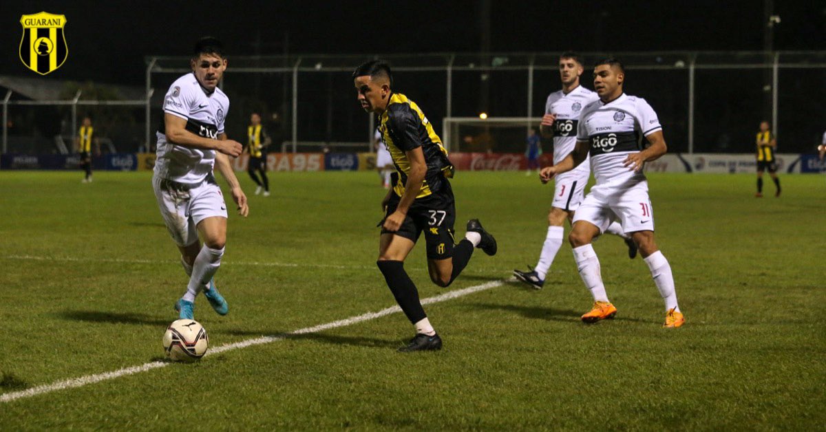 ClubGuarani's tweet photo. 🔥𝗜𝗠 𝗣𝗔 𝗥𝗔 𝗕𝗟𝗘🔥

🏹El #𝖫𝖾𝗀𝖾𝗇𝖽𝖺𝗋𝗂𝗈, 𝗥𝗢𝗠𝗘𝗢 𝗕𝗘𝗡𝗜𝗧𝗘𝗭3️⃣7️⃣

#VamosAborigen 🟡⚫️ https://t.co/Nk8fEJxyfS