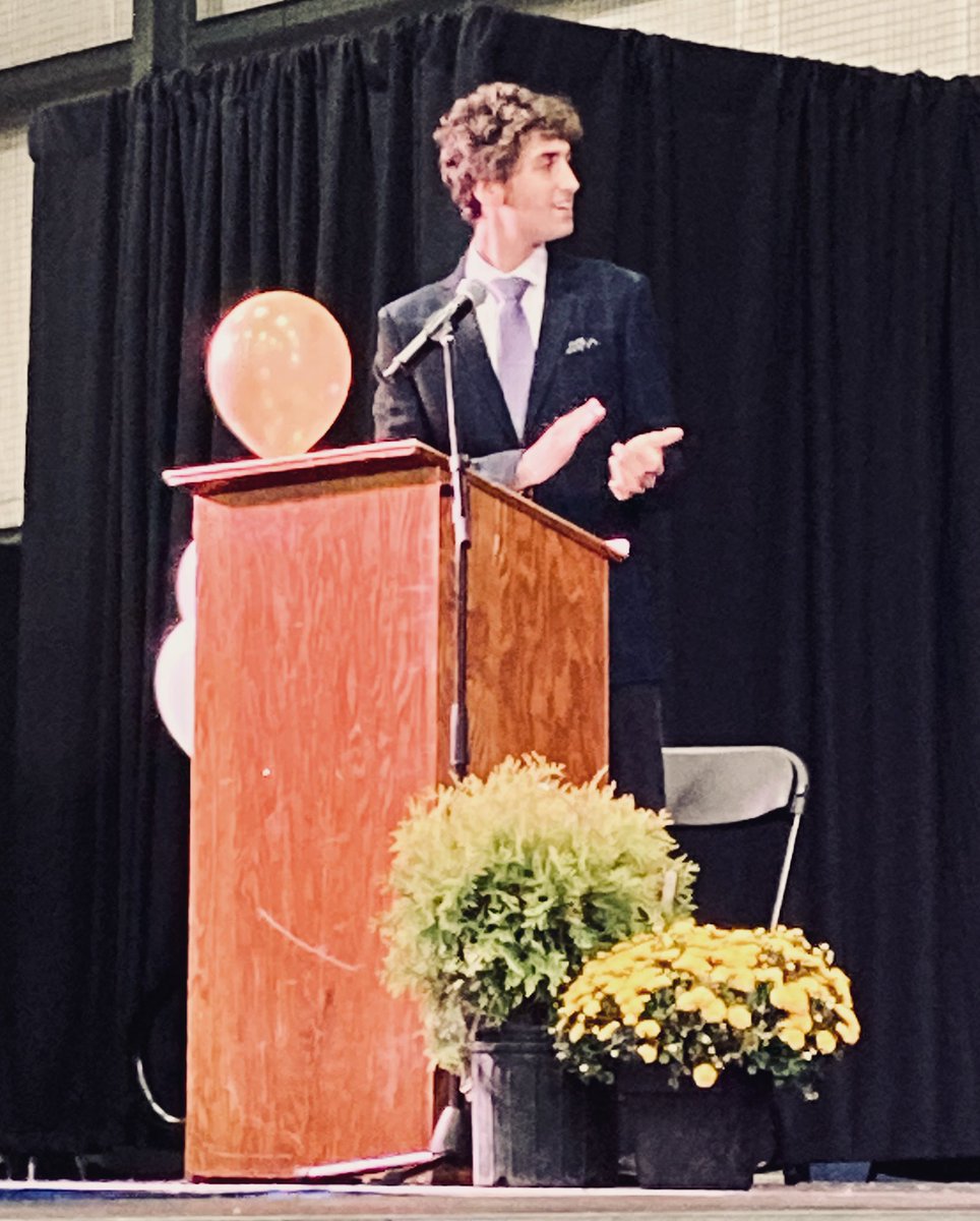 alexghilson's tweet image. Thanks to Erin Day for the photo. I had the pleasure of hosting the Baby Show at the fair this year. Lots of work put in by Tamara Ferrari organizing it, along with judges Linda Olson, Andrea Break, Kim Nyitrai from Royal LePage Escarpment. #actonfallfair #babyshow #haltonhills