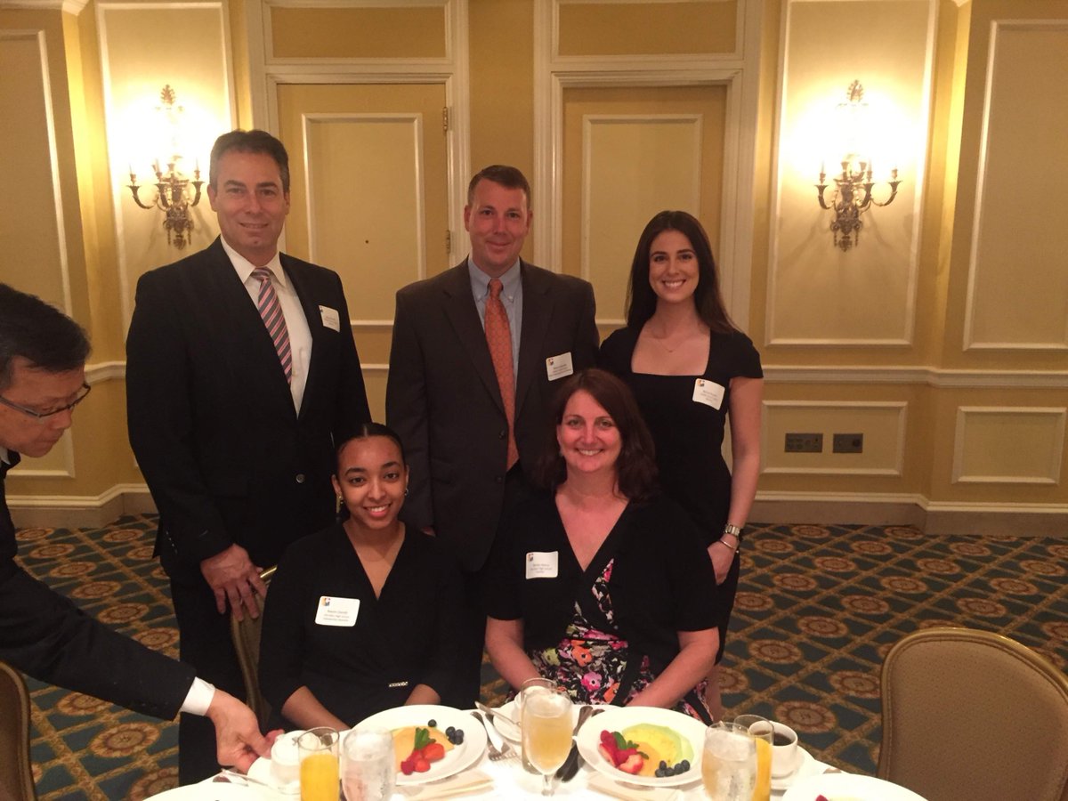 holderconstruct's tweet image. Today is @ACEMentor&apos;s Day of Action! We are proud to be involved with this rewarding program across the country, with many of our associates serving as mentors to high school students interested in careers in architecture, construction and engineering. #ACEday2022