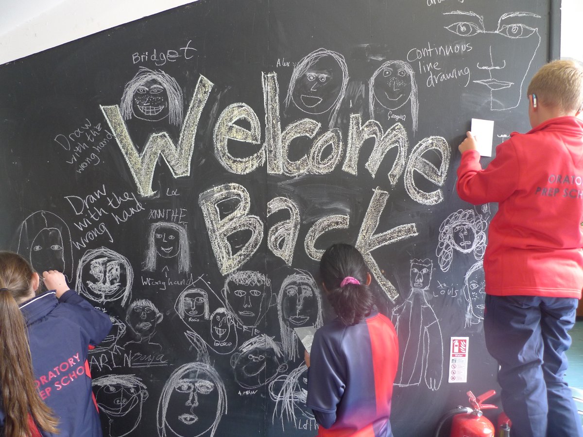 OPS_OratoryPrep's tweet image. Our Art department have shared a wonderful photo of pupils practising their observational drawing skills by sketching a self portrait on the working blackboard.

#OPSLearning #art #creativity #selfportrait