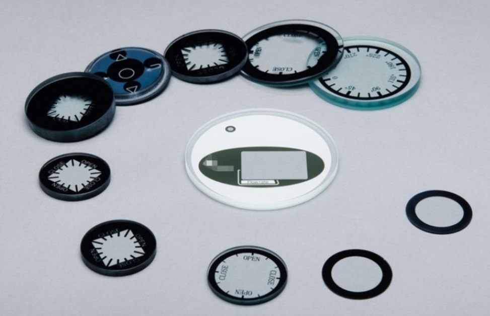 richenglass's tweet photo. Our tempered safety glass windows/lens have been used for different pressure gauges and flow meters for many years. 
#gaugeglass #glasslens #safetyglass #temperedglass #borosilicateglass #aminatedglass #glasswindows #flowmeters #pressuregauges #watermeters #manometers #sightglass https://t.co/XXQz7N0Cgd