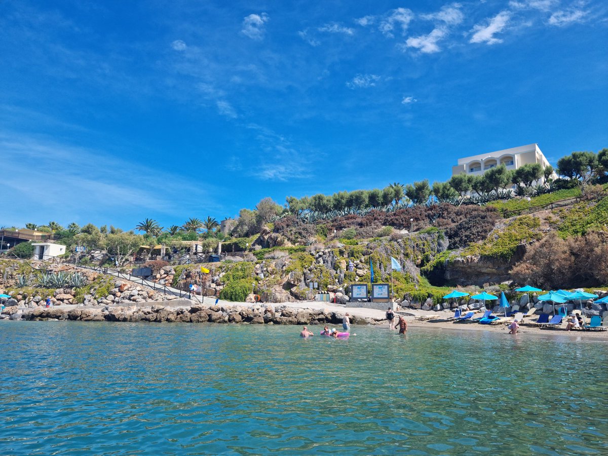RadMannion's tweet photo. Taking a long overdue break #crete #relax https://t.co/kSDbuQ5ex0