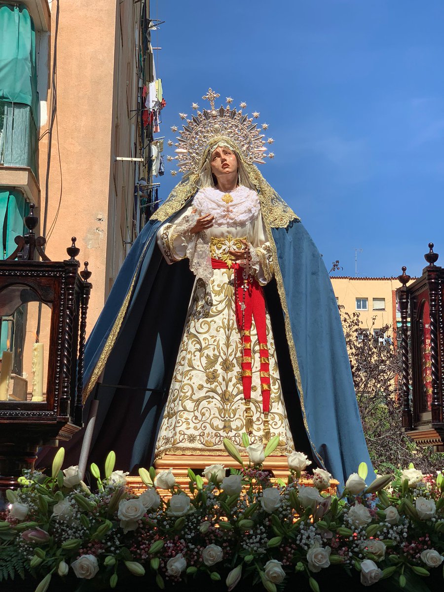 Coronación y Angustias tweet media