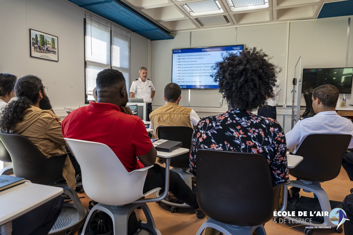 École de l'air et de l'espace tweet media