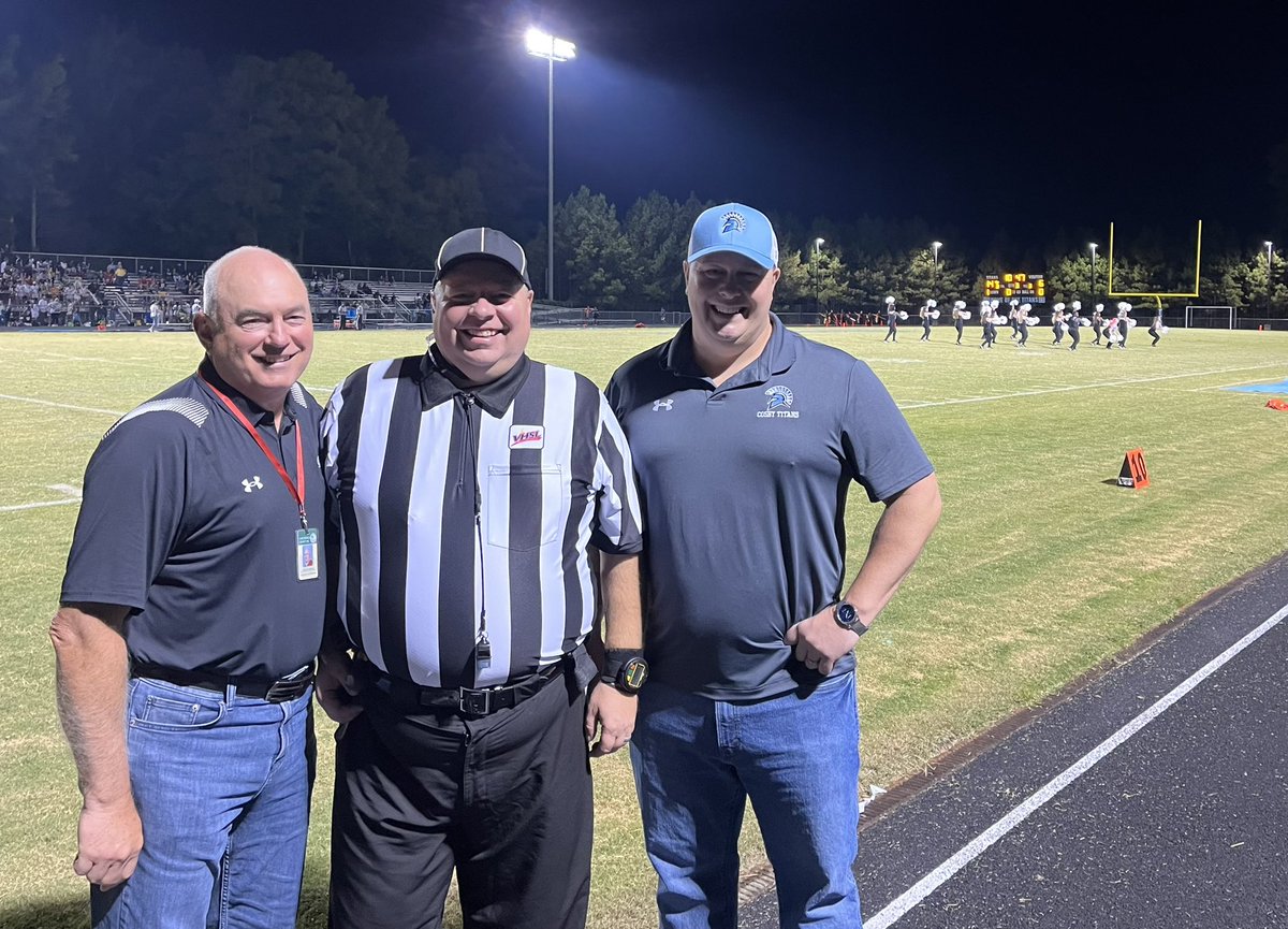 Great night out supporting The Cosby Titans. I am proud to serve my community with these fine gentlemen!#oneCCPS <a href="/CosbyAthletics/">Cosby Titans Athletics</a> <a href="/Carroll4Matoaca/">Kevin Carroll</a>