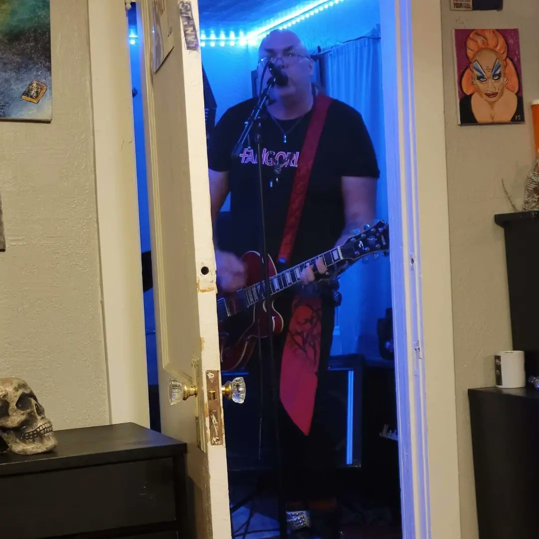HardcoreOkieBoy's tweet photo. A few pics of Christophe & The Love Donations from Sat night at Brad's Going Away Party! ๐ธ: Kathleen Stratton https://t.co/QaGxUN096Q #HouseParty #LiveMusic #Punk #Country #Metal #DeanMarkley #BlueSteel #CoffinGear #PigHogCables #SonOfTheSaw #Horror #SupportYourLocalChristophe https://t.co/79h88FOgs3