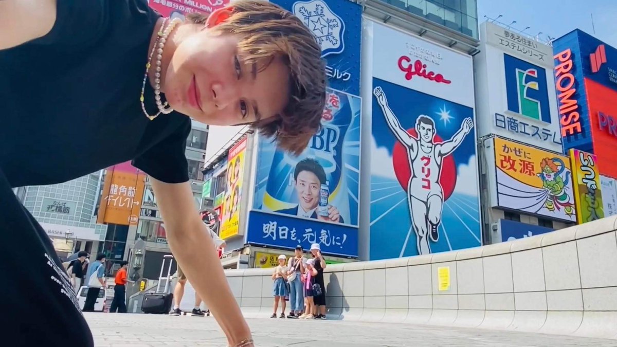 FOLDERJYJ's tweet photo. precious boy

✮✭ ; #JJ #TraineeA https://t.co/KvCwAjF4tX