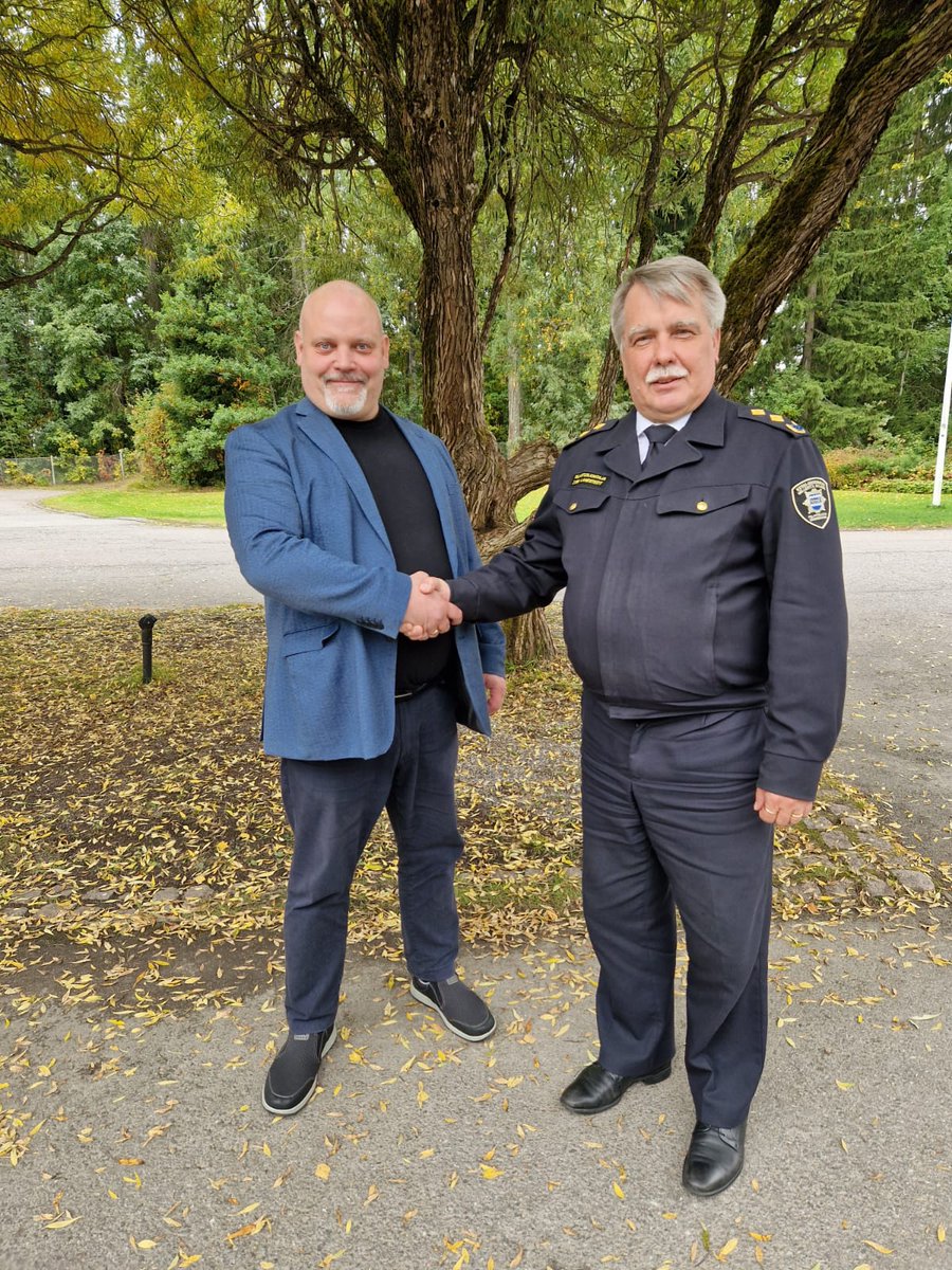 Kiitos luottamuksesta pelastuslautakunnalle valinnastanne kahden hyvinvointialueen @VaKehvalue ja <a href="/KU_Sote/">Keusote | Keski-Uudenmaan hyvinvointialue</a> yhteisen pelastuslaitoksen pelastusjohtakaksi 1.1.2023 alkaen.