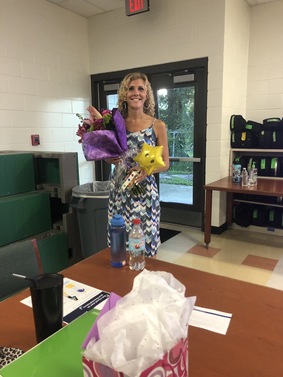 MacfarlanePkIB's tweet photo. Congrats first grade superstar Caitlyn Moore for being nominated for Teacher of the Year! We are so proud of you! @HillsboroughSch @AddisonGDavis @SDHCMagnet @HcpsTeach @HCPSArea1 @KendraHEF https://t.co/NpeFyXrMpY