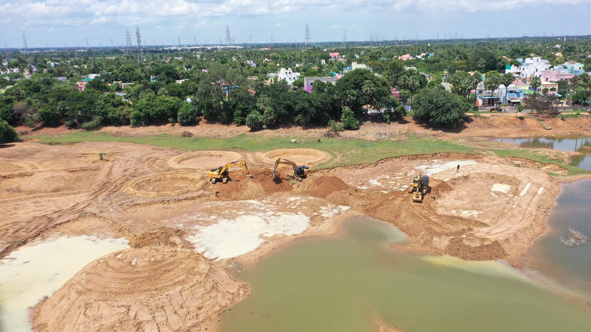 Eco-Restoration of Tiruvallur's Mega Lakes We bring to you two large lakes from this district namely the Vellanur Periya Eri and the Alamathi Lake. Restoration work now happening in full swing in a rush against the upcoming monsoon season!