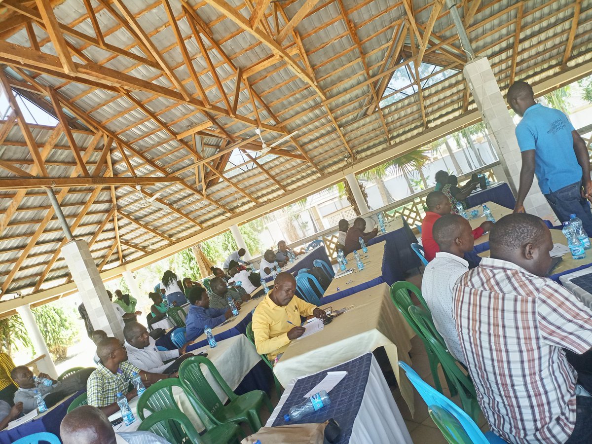 EKFM883's tweet photo. Ministry of Health, Ngima Mogen Program in collaboration with Public Health Emergency Operation Centre-Homabay (PHEOC) Sensitization Meeting underway at Blue Ridge Hotel Mbita Sub County. 
@MfanganoIsland
@EmergencyServices
@TheAbakuntaCBO
@EKFM883
@craigconnects 
@craignewmark https://t.co/5TGC7j1n7R