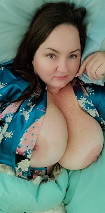 How many differences did you find in these pics?  ❤ 1 🔃 3 Comment if other https://t.co/yDhmFrhAOJ https://t<a href="/tag/mvsales"class="tags"><span>#mvsales</span></a>