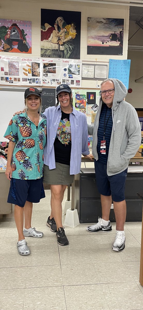 Fun day in our Adam Sandler outfits! ⁦#WMHometownPride #spiritweek