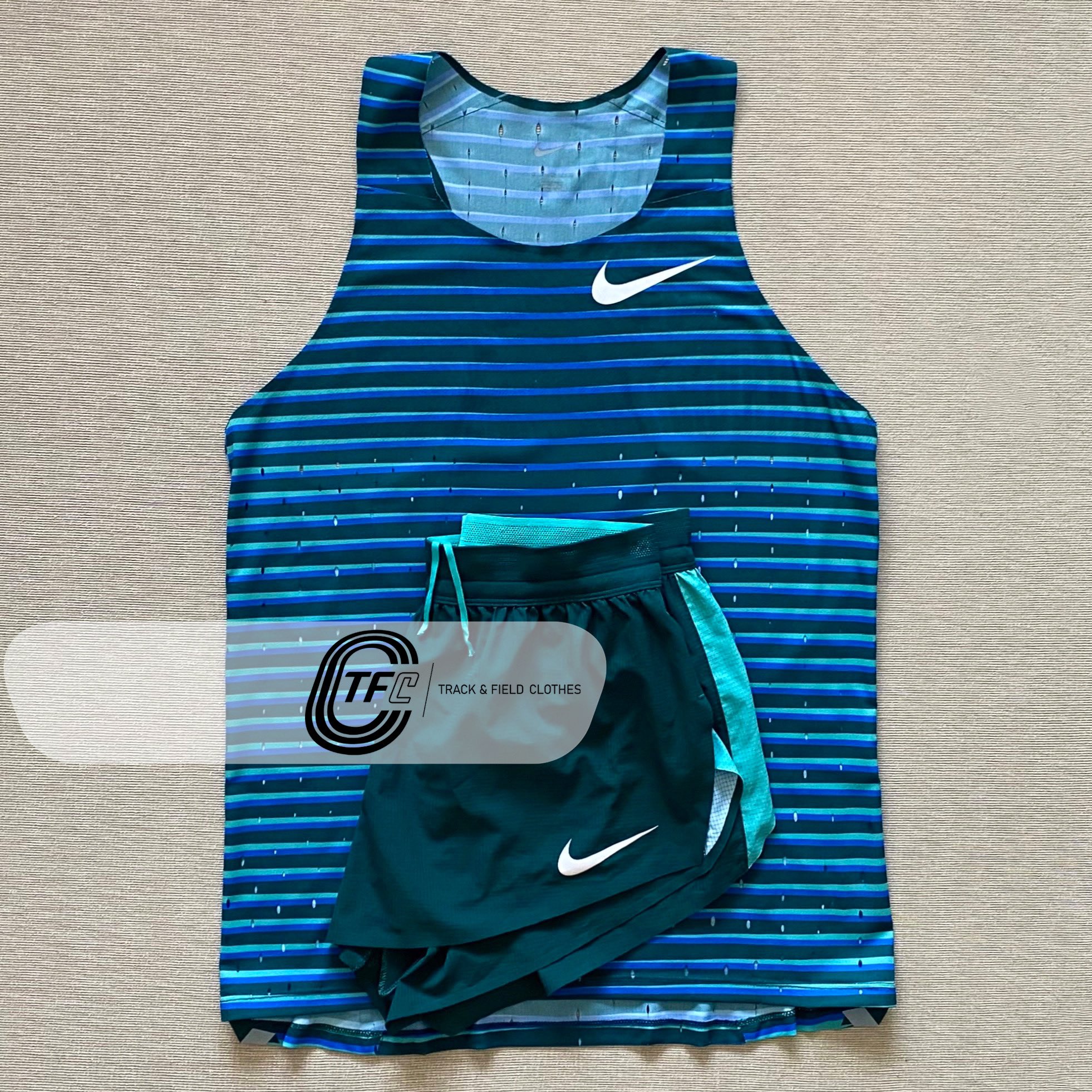 NIKEプロエリート2022レーシングシングレット XS-
