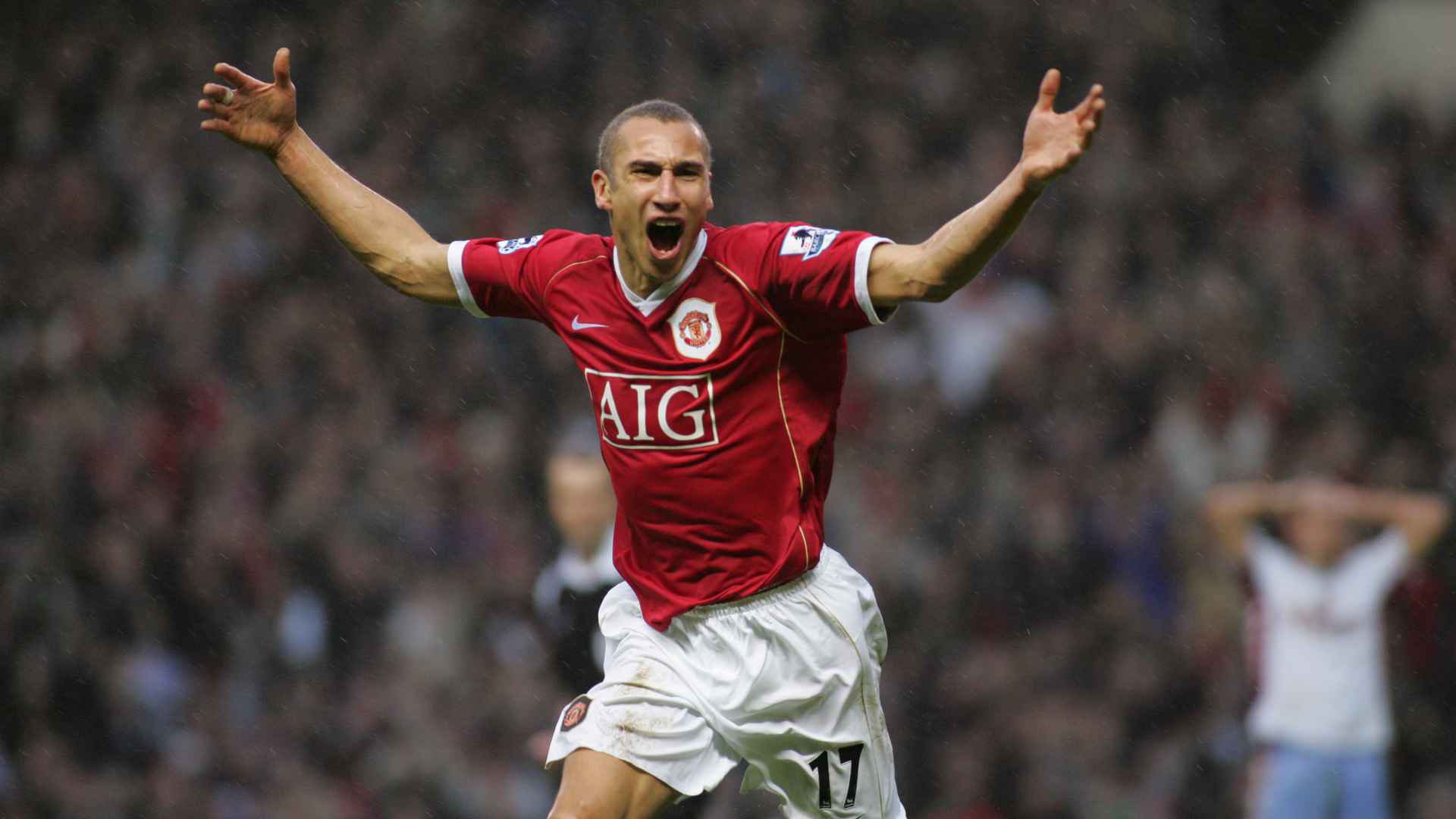 Happy Birthday to former striker Henrik Larsson    