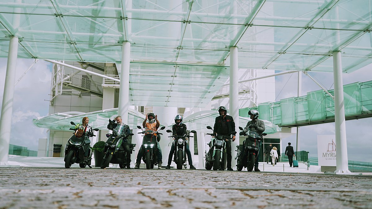 visitportugal's tweet photo. A sustainable and surprising way to get to know #Portugal is by electric motorcycle. Have a look at some of the best moments of Rout-e in Lisboa region and get inspired to go on an adventure
Rout-e Lisboa 1/2
#Rout_e #VisitPortugal #Lisboa #visitlisboa #sustainabletourism https://t.co/dyIAHZnke0