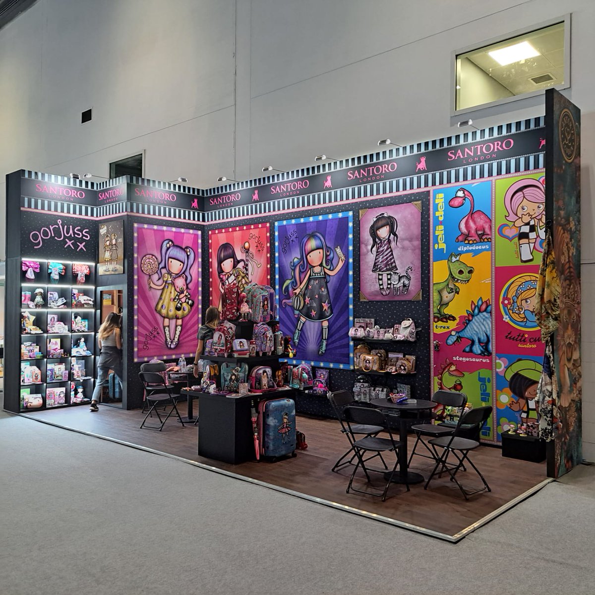 ExhibitMems's tweet photo. #BLE2022 opened this morning, where MEMS built two colourful and fun stands for Magic light Pictures and Santoro #eventprofs #standbuilder #excellondon https://t.co/1se52TMBCt