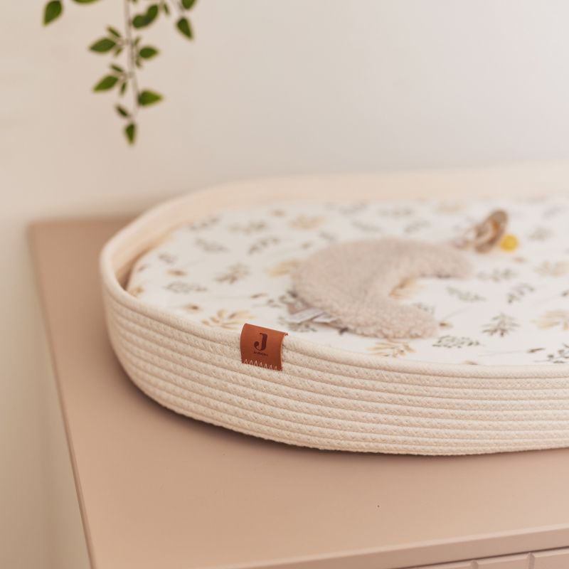 JulieSebio1's tweet photo. Connaissez-vous la marque hollandaise #Jollein ? 🌱Destinée à couvrir les besoins essentiels de #bebe et de #maman , elle propose des articles au style #naturel et #romantique. Retrouvez tous les articles sur @LePetitZebreFR . On adooore ! ❤️ https://t.co/NqDyNEMUjd