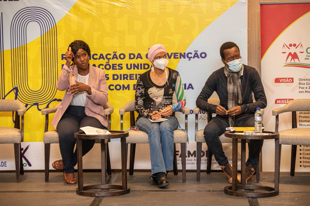 FAMODMOZ's tweet photo. Inicia o segundo Painel  que será sobre "Acesso à Saúde e vida Independente" e tem como painelistas, os representantes dos MISAU, HCM, AMUSAM, BIOMEC E Associação Amor à vida.  "Como Remover Barreiras para um acesso efectivo à Saúde"
#FAMOD
#CNDHmoz
#CRPDmoz10Anos
#UEmoz https://t.co/xI1ZF9EY3f