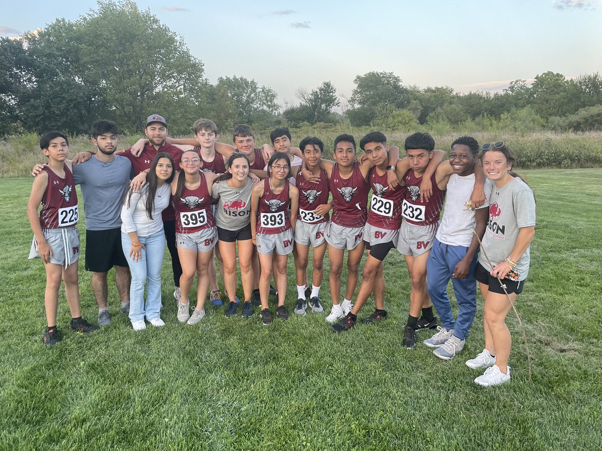 OPS_BVHSXC's tweet photo. Excited for another race day tomorrow at the Creighton Prep Invite after an exciting meet at Bennington last week. Three of our runners placed in the top 20 for JV! #gobison https://t.co/6xnPXPfmCE