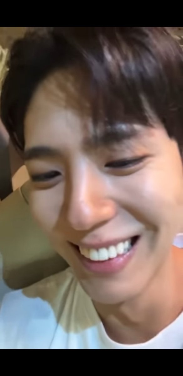 BOGUMMVY's tweet photo. @RPWORLDFESS Cheer up sendernim! https://t.co/hy9LWtv5dM