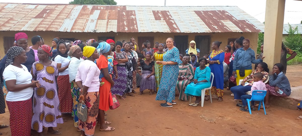 Workofmercy's tweet photo. @ONECampaign Work of Mercy Initiative is a non profit organisation aimed at reaching out to Nigerian Women in rural communities and empowering them with INTEREST FREE LOANS. Over 150 Nigerian women have been successfully empowered with support from sponsor. 
Join us @
https://t.co/kTnxFjdAGp https://t.co/58osLx7PX0