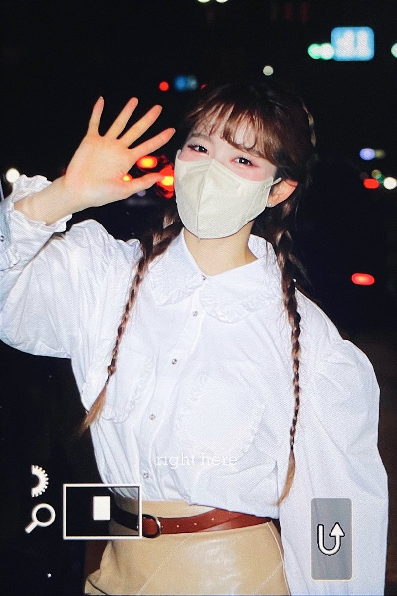 righthere_81's tweet photo. 220920 기욤🥹🫶 #스테이씨 #STAYC #시은 #SIEUN https://t.co/nvg8omY2xY
