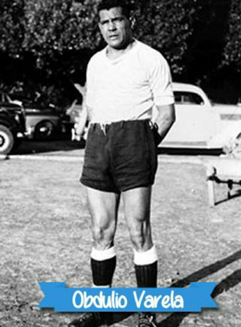 20 d Setiembre d 1917 nacia el jugador más influyente d la historia del futbol uruguayo. Ejemplo mundial, ayudo a fundar la <a href="/Mutual_Uru/">MUFP</a> .Reclamo x los derechos d los jugadores, ya en 1950 tenia sus rutinas nutricionales, ganador, respetado,etico. Debe ser enseñado en las escuelas