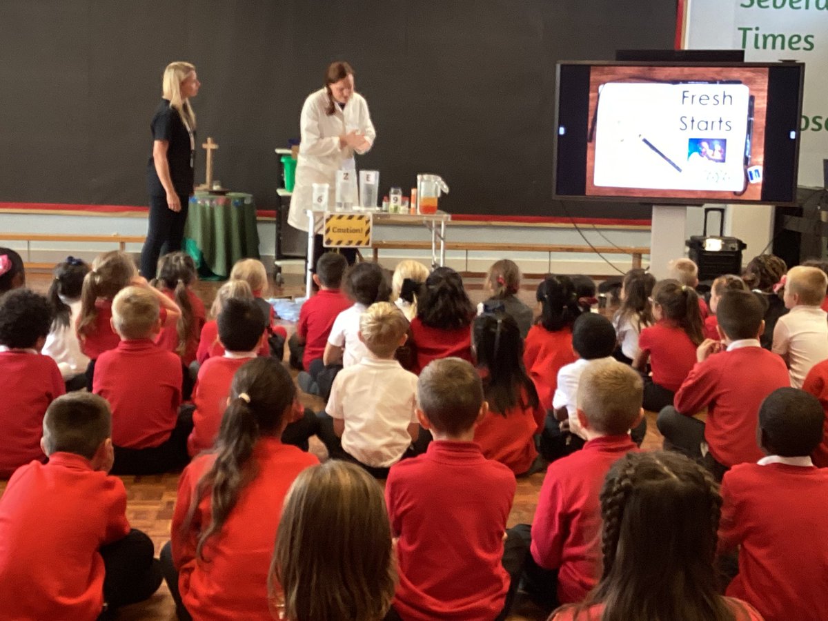 Y6FoxesStLaw's tweet photo. We enjoyed watching YoYo his afternoon in a lovely Worship all about ‘A fresh start’ #stlre https://t.co/CYyVIGcPCU