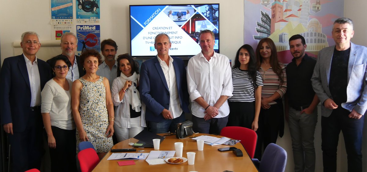 Deuxième jour de la formation CMCA
"CRÉATION ET FONCTIONNEMENT D’UNE CHAINE TOUT INFO (TV RADIO,NUMÉRIQUE)" 2022
Merci aux intervenants du jour : <a href="/LouisLaforge/">louis laforge</a>, <a href="/JulienPain/">Julien Pain</a> et <a href="/AntoineCormery/">Antoine Cormery</a>