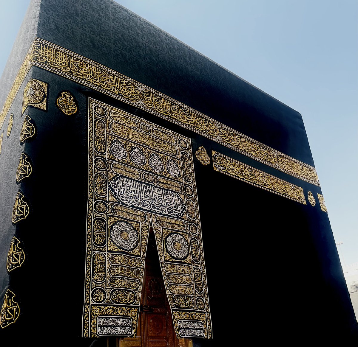 razeenah_asvat's tweet photo. The most beautiful place to be alhamdulilah 🤍 https://t.co/NTo7TscQ4g