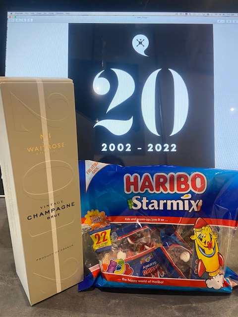 LeapDesign1's tweet photo. As you know we love all our clients but todays favourite is @haushomes ... Thank you Haus Mates xx https://t.co/oy8ism3NzU