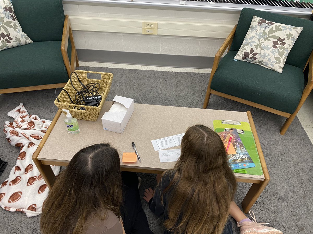 Mrs. Jennifer Scott tweet media