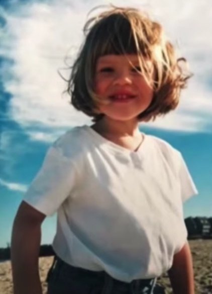 Fletcher_things's tweet photo. Little Cari 🤍 https://t.co/9JugXtSbRV
