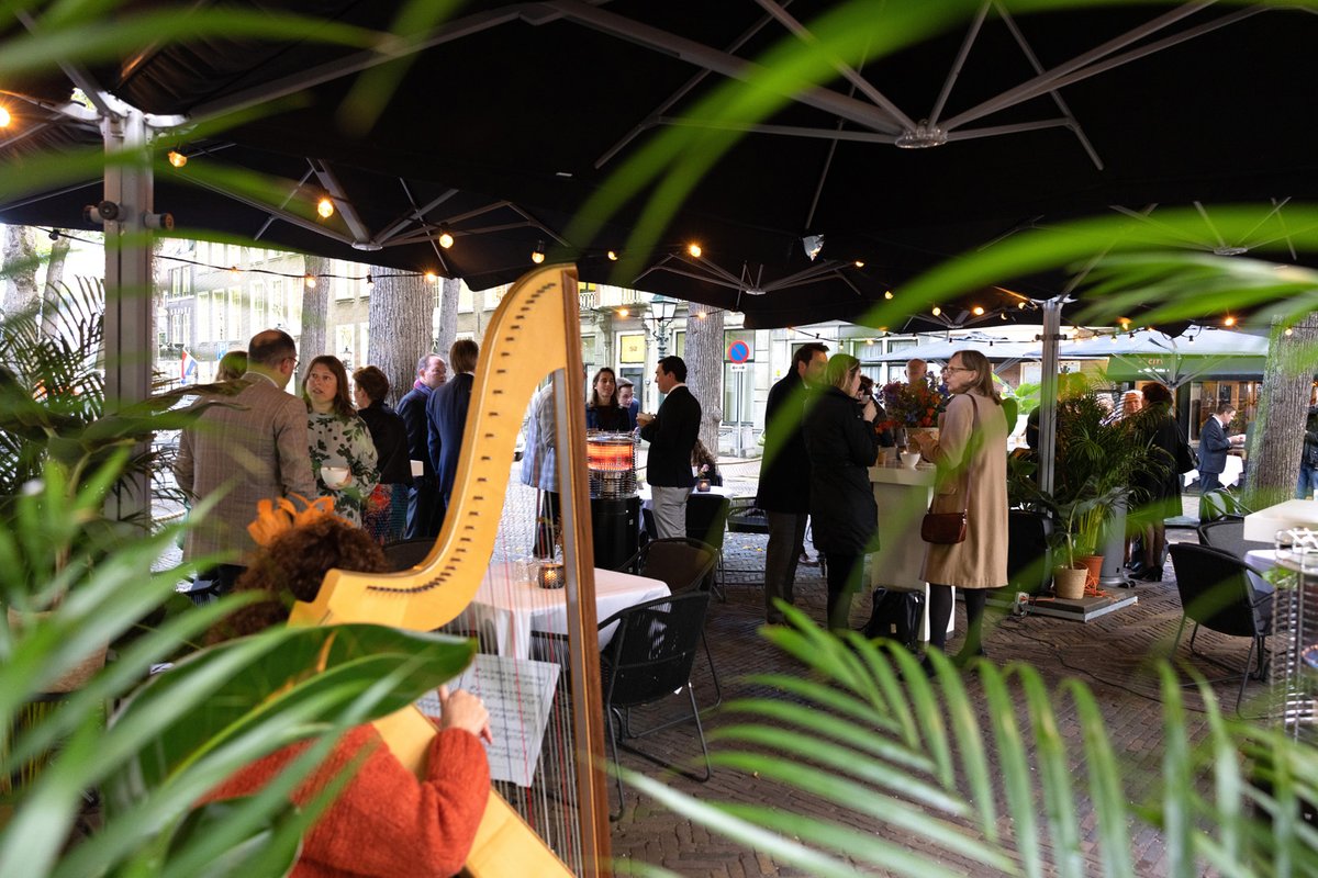 De eerste editie van het Prins Heerlijk Plant Ontbijt bij <a href="/CottontreeCity/">Cottontree City</a> is een feit. We kijken terug op een waardevol samenzijn waar de kracht van innovatie in veredeling, vermeerdering, opkweek etc. met elkaar is besproken en beleefd. 

Samen sterk, trots op onze sector!