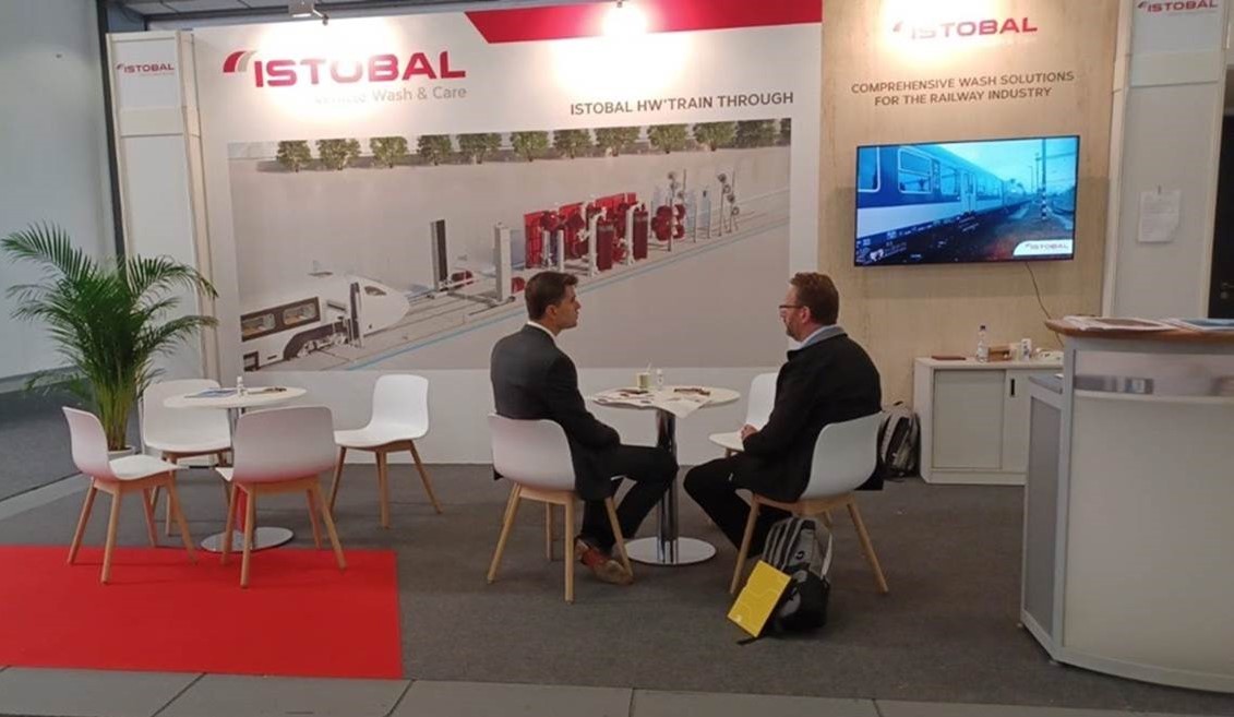 istobal_corp's tweet photo. First day at @InnoTrans to present our turnkey solutions to the #railway industry. 
Flexible, connected and safe equipments that ensures efficient washing in less time, with minimal impact on the environment. 
📍Hall 6.2, stand 425. 
#ISTOBAL #InnoTrans2022 #metrowash #trainwash https://t.co/LZjUlYyrle