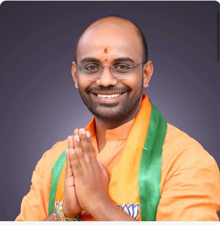 KP_Aashish's tweet photo. CCS #Hyderabad police have arrested  K.Satish Kumar (Jangon #BJP contested MLA Candidate) for cheating a person by promising a medical seat. He allegedly created fake MBBS seat allotment orders and collected over 48 lakh from the victim. #Telangana https://t.co/iYMx62542w