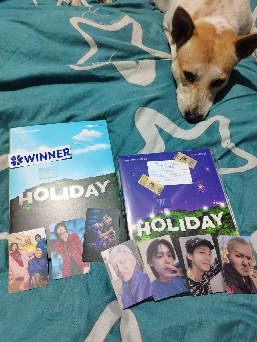 treasuredamiiii's tweet photo. Just got my #WINNER HOLIDAY ALBUM with Unsealed GA prize! 😍😍😍 Thank you sooo much for this @K131Shop &amp; @icingsings, appreciate much! https://t.co/NwuI9n4Tp8