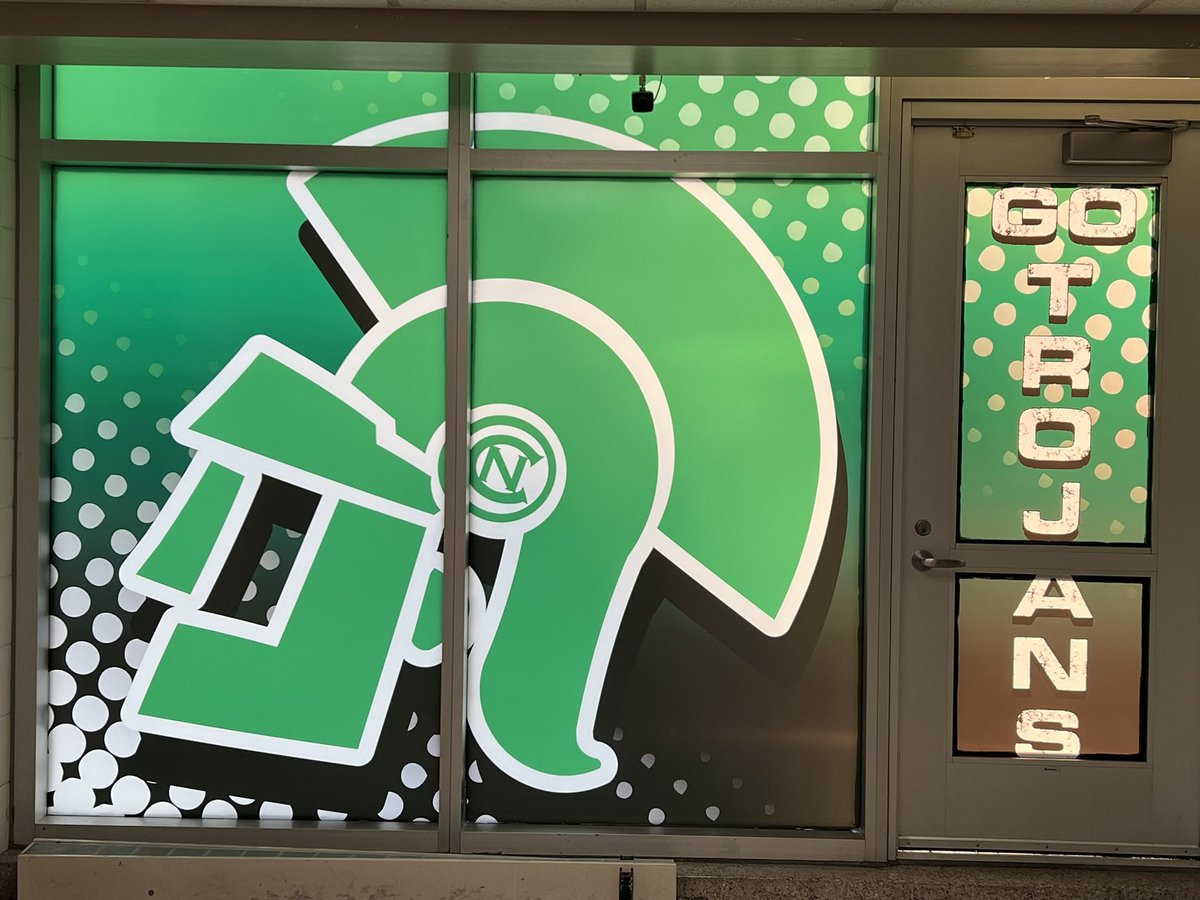kmfoster68's tweet photo. Hey Renaissance Nation. This is how New Castle High School shows it’s colors! @J_Renaissance @MidwestJRen #GreatLakesRenRegion https://t.co/EojFQMS3Ti