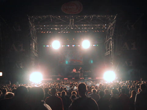 FM4 Frequency Festival tweet media