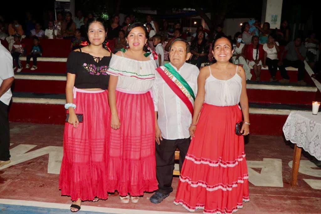 DonChepe_'s tweet photo. 🔔 🇲🇽 En compañía de las y los integrantes del H. Ayuntamiento, Instituciones Educativas y público en general llevamos a cabo la Ceremonia Cívica del 212 Aniversario del #GritoDeIndependencia de México.

¡#VivaMéxico 🇲🇽!, ¡Viva San Miguel del Puerto! 🇲🇽 https://t.co/xH9vqAsXsB