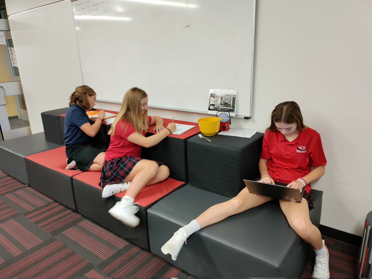 SpanglerCCLS's tweet photo. Seventh graders got to flash-write several scenes using characters they created, a setting, and several random props. @CCLSChargers https://t.co/VSYMJkv5P3