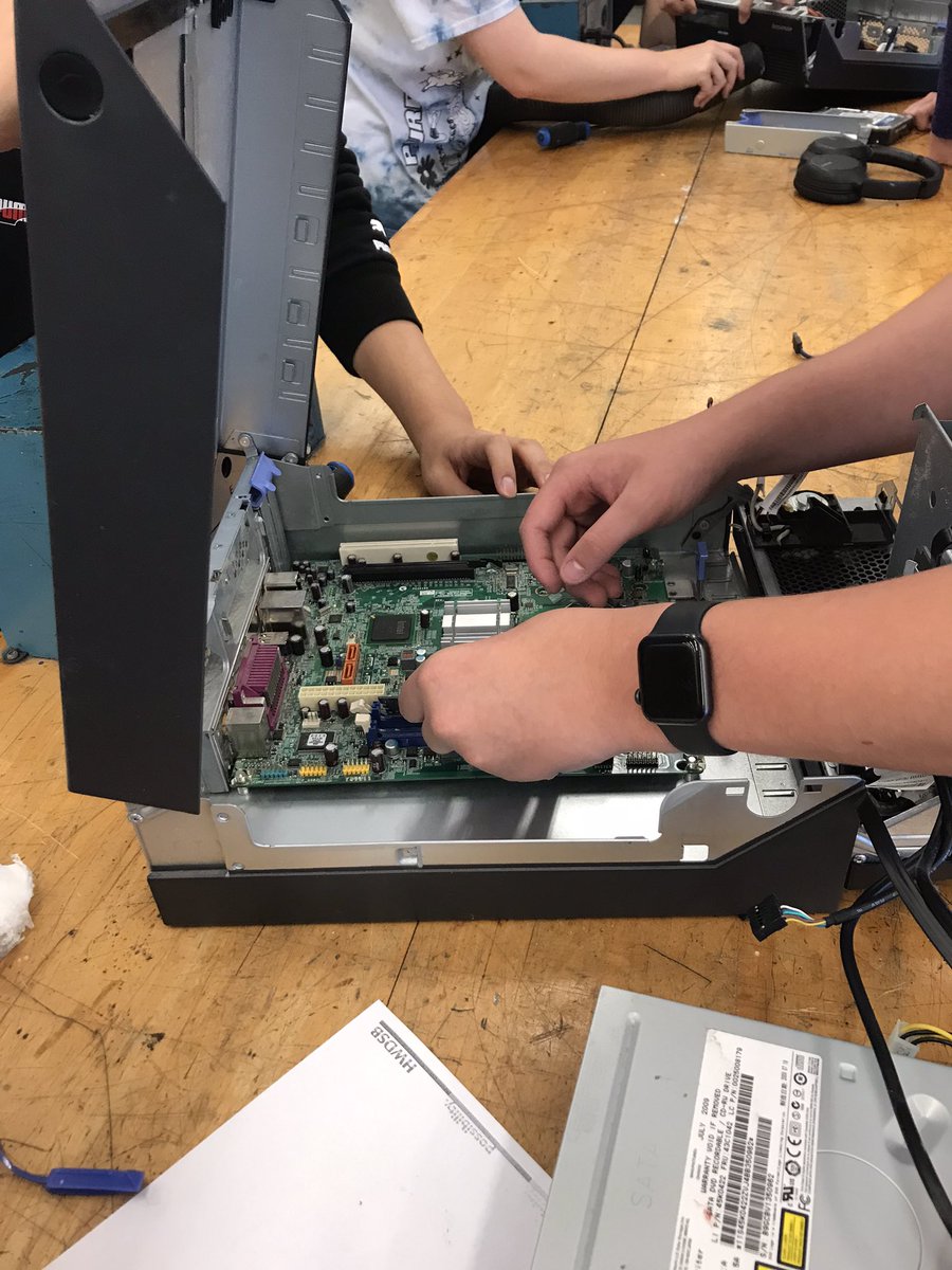 Taylor Wilson tweet media