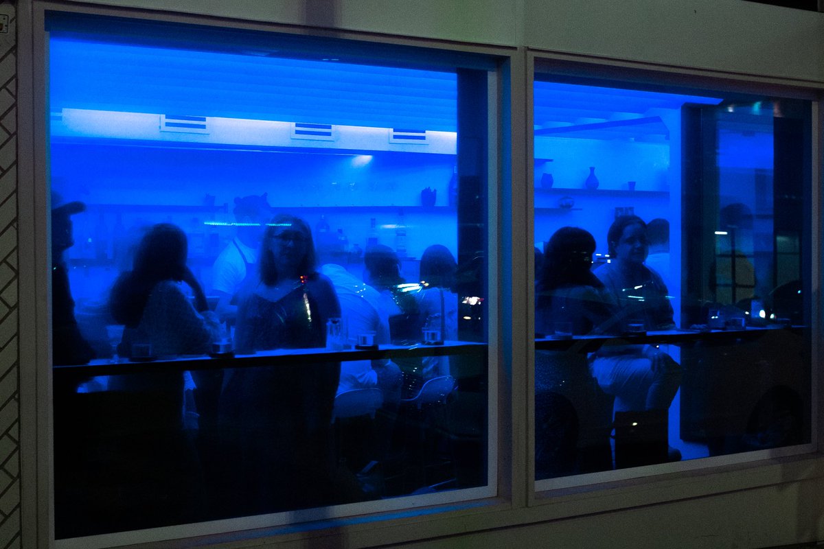 I have a light box tweet media