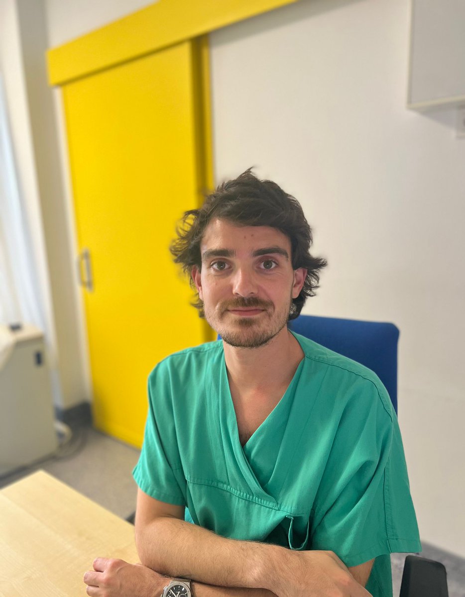 Hoy os presentamos a Jorge Salgado, urólogo del Complejo Hospitalario Universitario de A Coruña que ha sido uno de los 2 urólogos ganadores del Sorteo del Curso de Urolitiasis 

🎉 ¡ENHORABUENA, esperamos que disfrutes y aprendas mucho con el curso!🎉