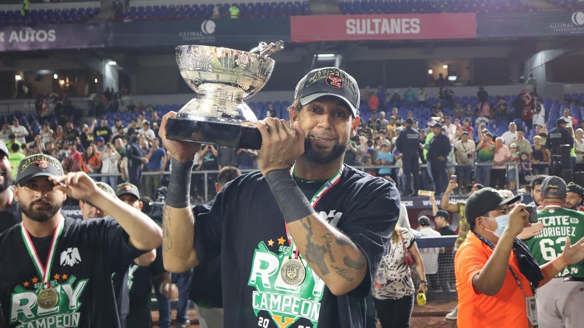 Cafejr40's tweet photo. Champ. https://t.co/9DQRSffO9r