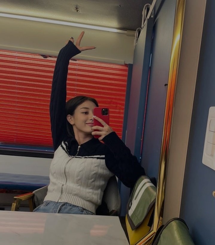 🌴°°°°°°°°°°°........
    📌Villa, RB

         ⋆ ⁺ 𓈀  ℐ𝐍𝐒𝐓𝐀𝐆𝐑𝐀𝐌 𝒫𝐎𝐒𝐓｡ヾ  

       ⤹⤹ <a href="/PxrkJihyo_B/">❝Jihyo❀</a>🦄 ⦂ 

        ──────────────────
ㅤ     ♡  🗨️  ⌲
       1 ᴍɪɴᴜᴛᴇ ᴀɢᴏ.
ㅤㅤ