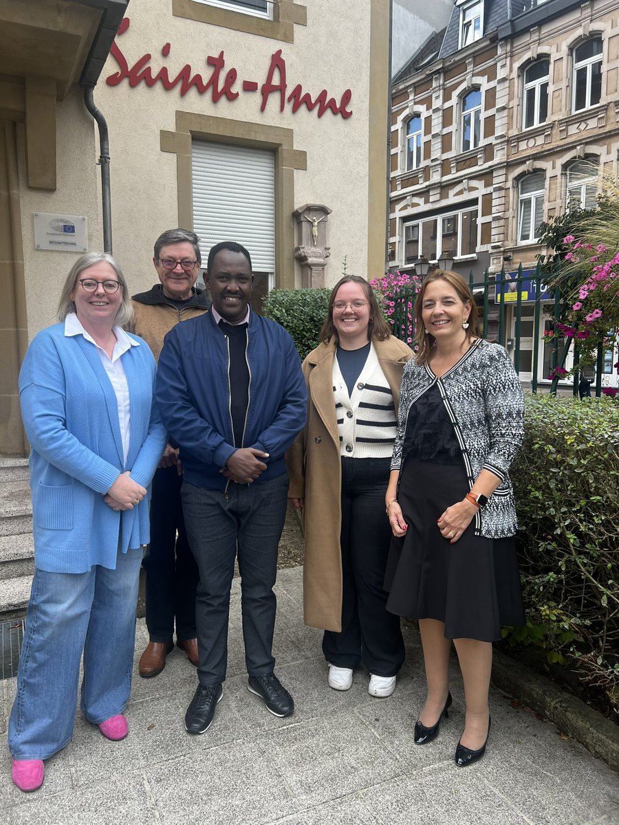 Maison_Shalom's tweet photo. Le DORP @Maison_Shalom a eu des échanges fructueux avec Fdt Partage et l’Ecole Ste Anne de #Luxembourg dans le cadre du partenariat avec Ecole Ste Anne de #Kigali.  

@GbikpiRuth @auroraprize_ @ABC_RDBM @Fondation_PGL @FranzFayot https://t.co/DxOxVQbU5g