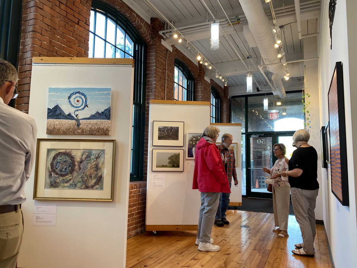 ValleycastMA's tweet photo. We had lots of folks come out to the Alternatives' Whitin Mill to see The BVAA member exhibit "My Favorite Art Show" on Friday. Come pick your favorite!
@bvartassoc @openskycsorg
#BVAA #discoverma #openskycs #whitinsvillema #worcesterculturalcoalition #whitinsville https://t.co/RjMjIVNIAz